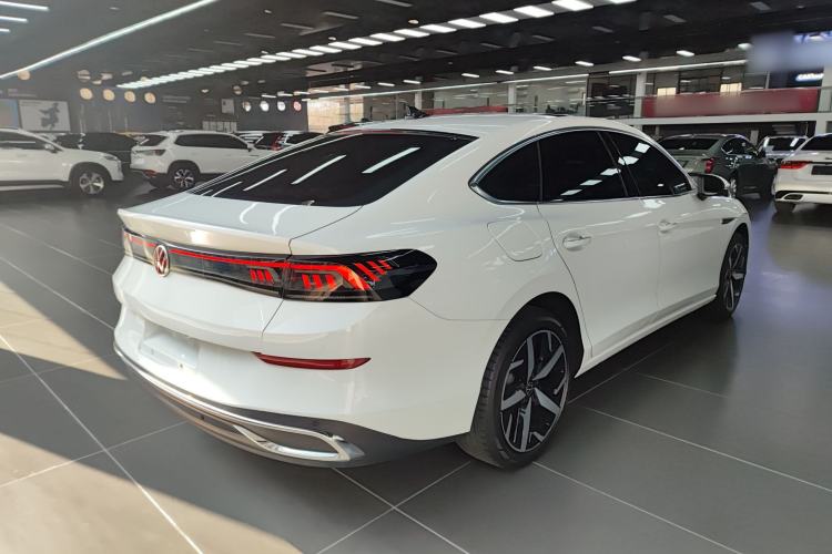 Used Volkswagen Lamando 2024 Lavida L 280TSI DSG Cool & Spicy Edition
