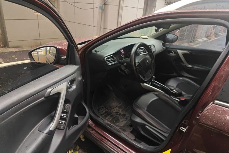 Used Citroen C3-XR 2015 1.6L Automatic Pioneer Model
