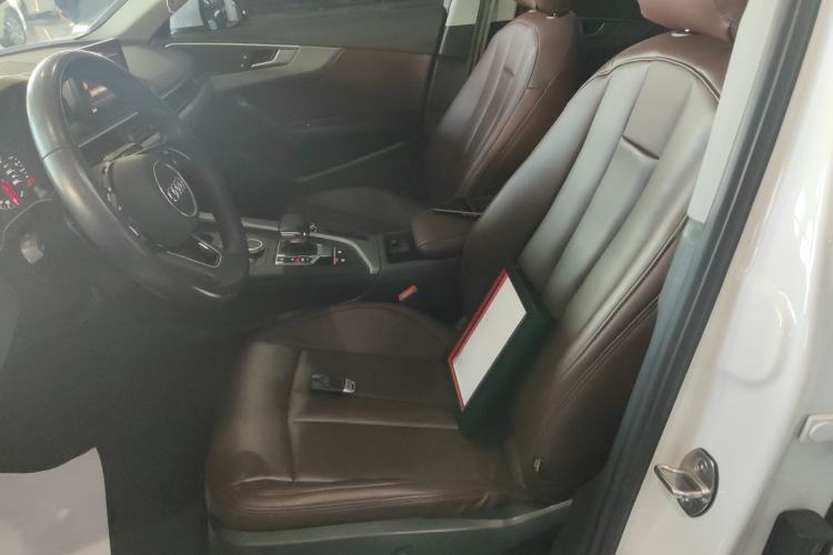 Used Audi A4L 2019 40 TFSI Ambition China VI