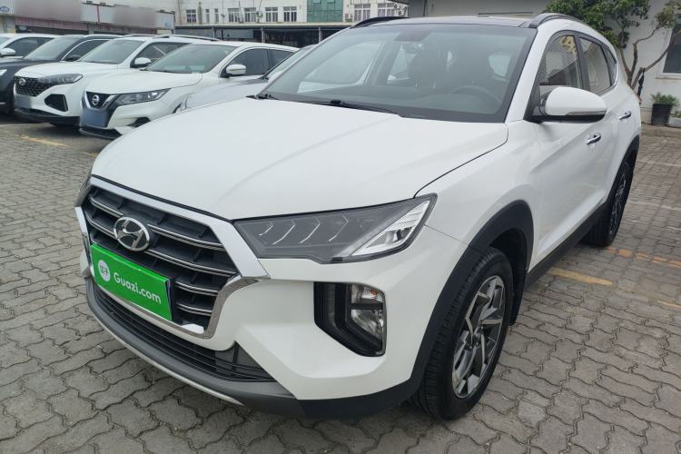 Used Hyundai Tucson 2019 280TGDi Dual-Clutch Two-Wheel Drive Fashion Edition China VI Standard