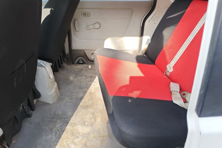 Used Jinbei New Hiace X30L 2016 1.3L Wealth Edition DLCG12 Left Rear Seat