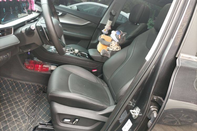 Used Chery Tiggo 8 PLUS 2022 290TGDI DCT Haoting Edition