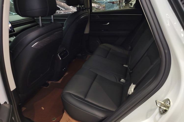 Used Hima AITO M5 2022 Pure Electric All-Wheel-Drive Performance Edition Left Rear Seat