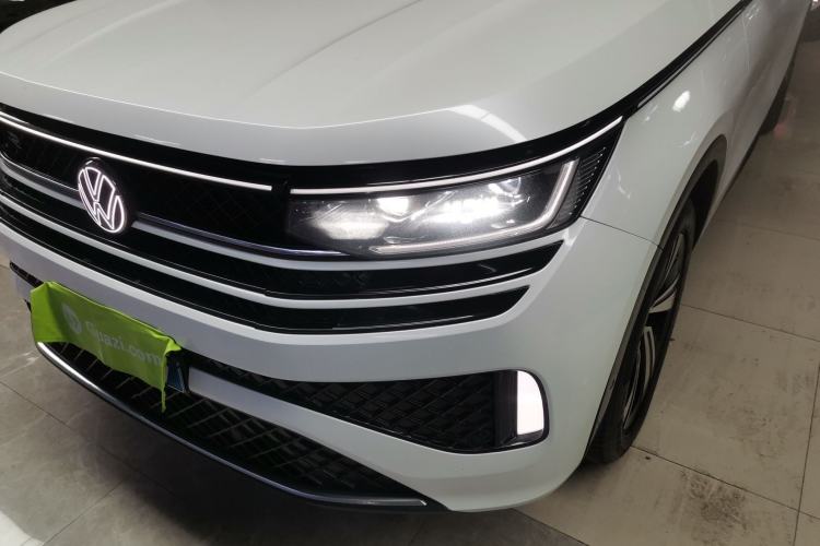 Used Volkswagen Tavendor 2023 380TSI Four-Wheel Drive R-Line Cruise Edition Left Front Headlight