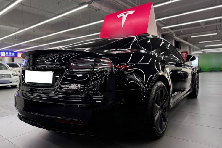 Used Tesla Model S 2023 Three-Motor All-Wheel-Drive Plaid Version
