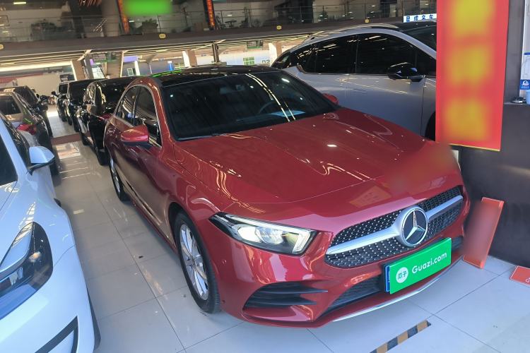 Used Mercedes-Benz A-Class 2021 A 200 L Sport Sedan Fashion Model
