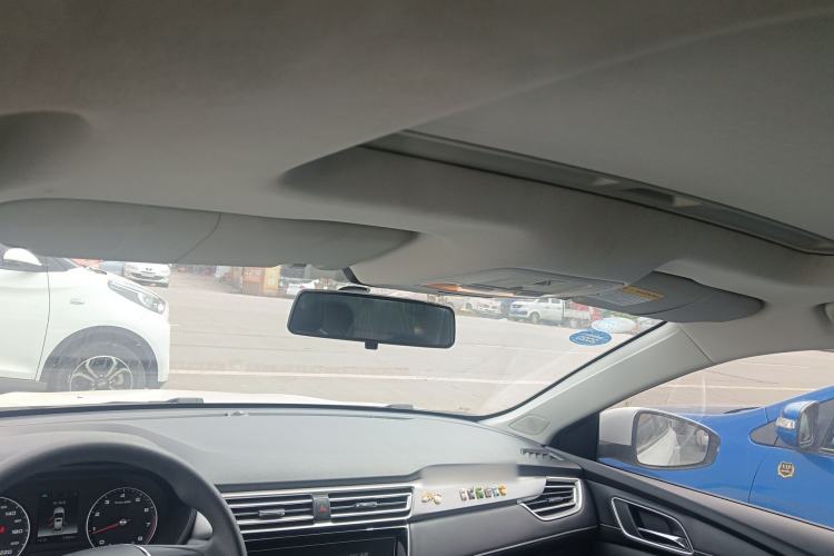 Used Roewe i5 2019 1.5L Manual 4G Connectable Langhao Edition
