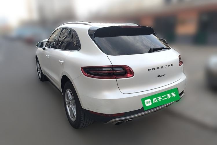 Used Porsche Macan 2014 Macan 2.0T Rear Left 45 Deg