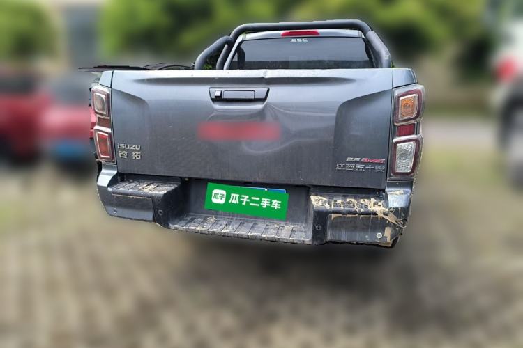 Used Isuzu D-MAX 2023 2.5T Automatic 4x4 Diesel Flagship Long Wheelbase Model Rear