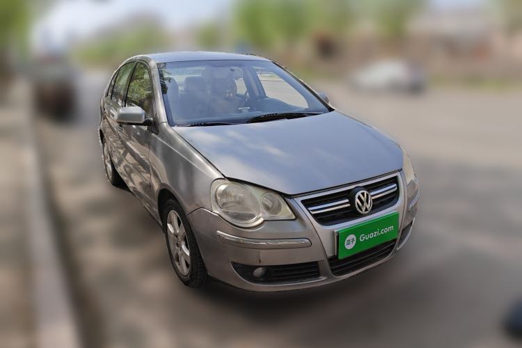 Used Volkswagen Polo 2009 Jingqu 1.4L Manual Elegant Edition Front Right 45 Deg