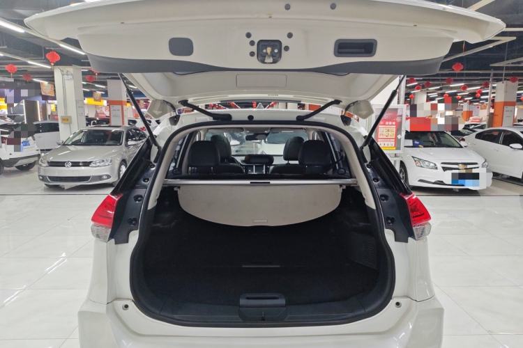 Used Nissan X-Trail 2019 2.0L CVT Smart Connect Comfort Edition 2WD
