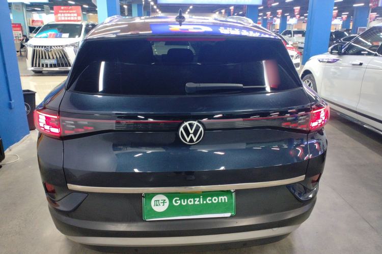 Used Volkswagen ID.4 CROZZ 2021 Long-Range Lite PRO Two-Wheel Drive Version
