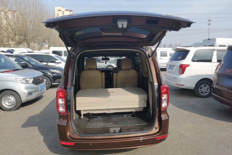 Used Wuling Hongguang 2021 1.5L Facelifted S Comfort Version with Electric Power Steering LAR Trunk