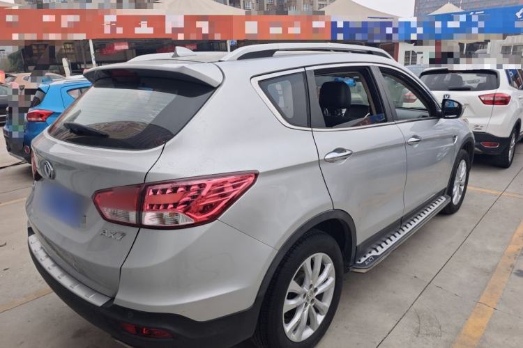 Used Dongfeng Aeolus AX7 2015 2.0L Manual Zhiyi Trim