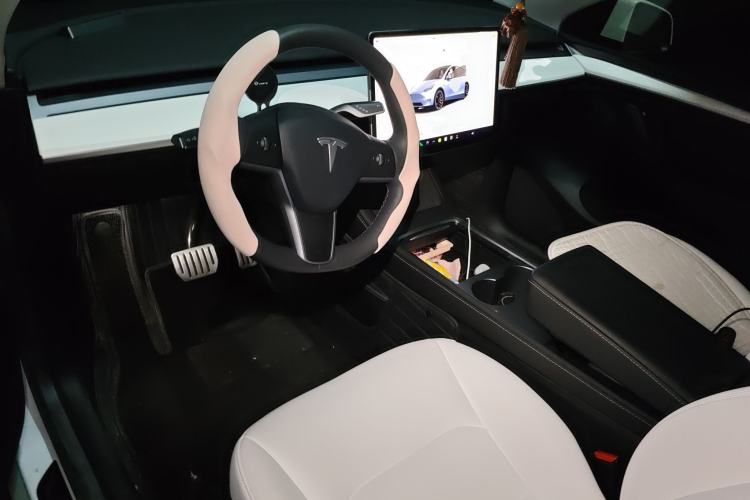 Used Tesla Model Y 2022 Performance High-Performance All-Wheel-Drive Version