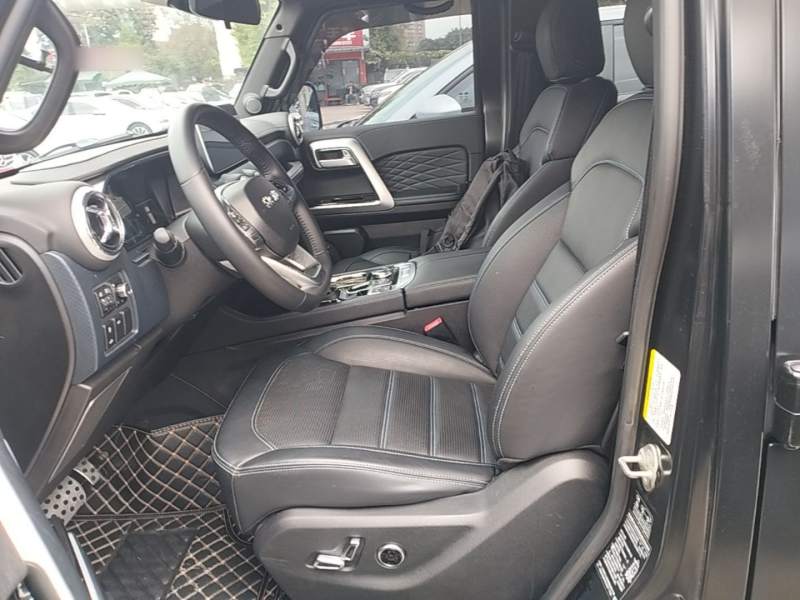 Used BAIC Off-Road BJ40 2023 2.0D Automatic Four-Wheel Drive Blade Hero Edition Adventurer Type — 14