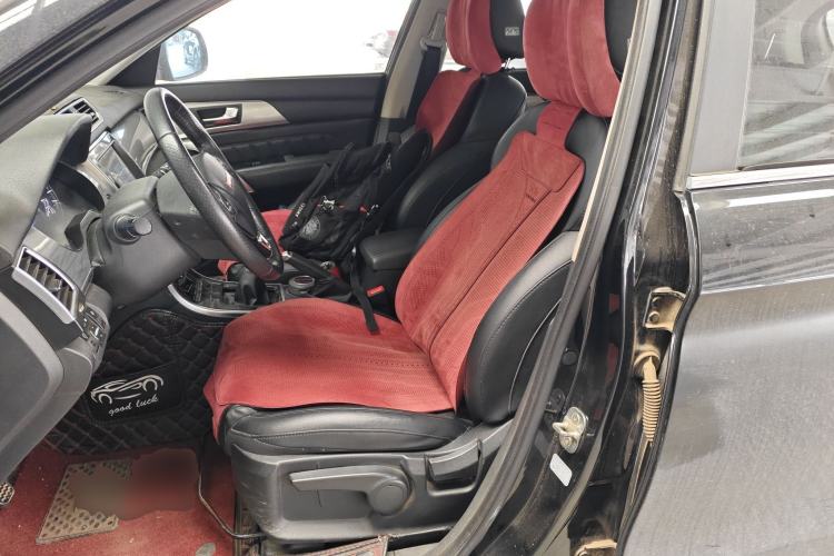 Used Haval H2 2014 1.5T Manual Two-Wheel Drive Elite Edition Left Front Seat