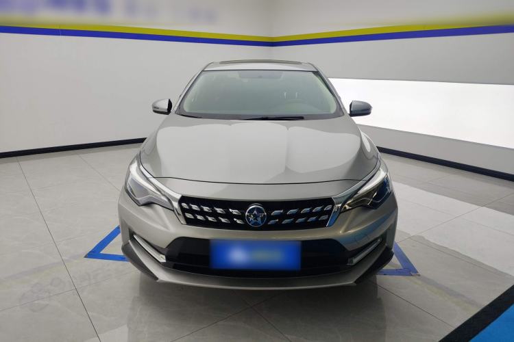 Used Venucia D60 2019 100 000 Honor 1.6L XL CVT Chenku Edition China VI Standard
