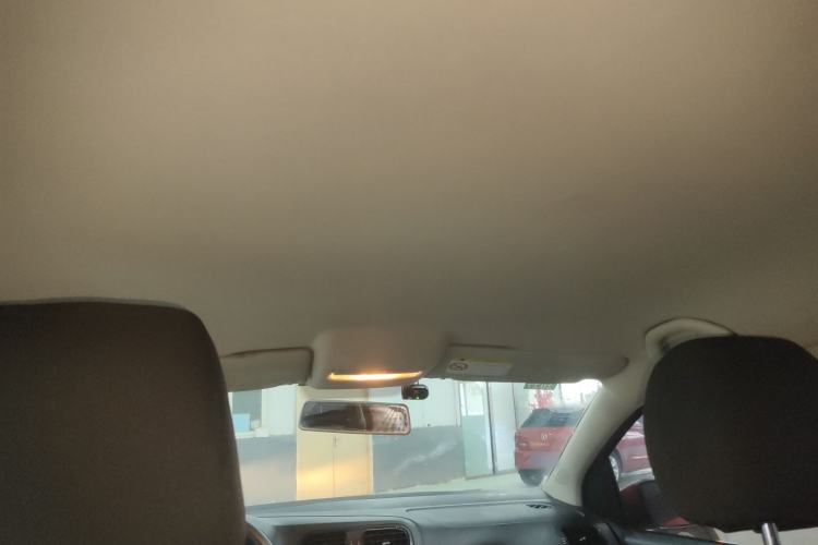 Used Volkswagen Polo 2016 1.4L Manual Fashion Model
