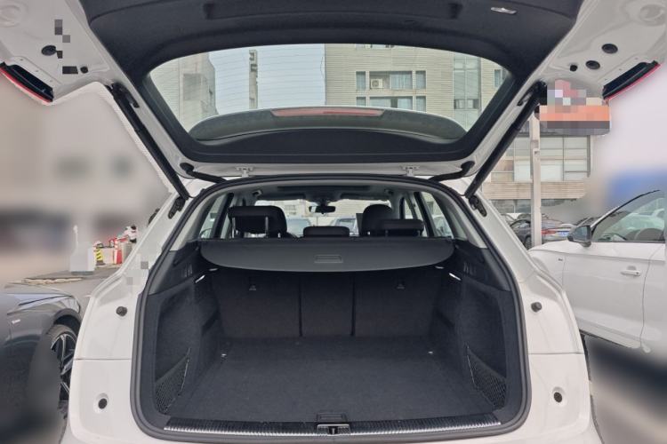 Used Audi Q5L 2023 40T Fashionable and Elegant Version