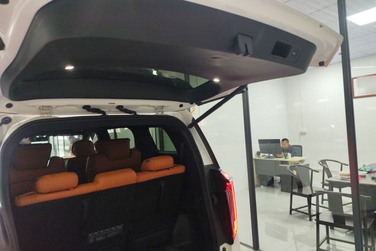 Used GAC Trumpchi Xiangwang M8 2025 Kunkun Series Ultra First-Class Cabin