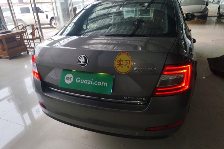 Used Skoda Octavia 2015 1.6L Automatic Yijun Edition