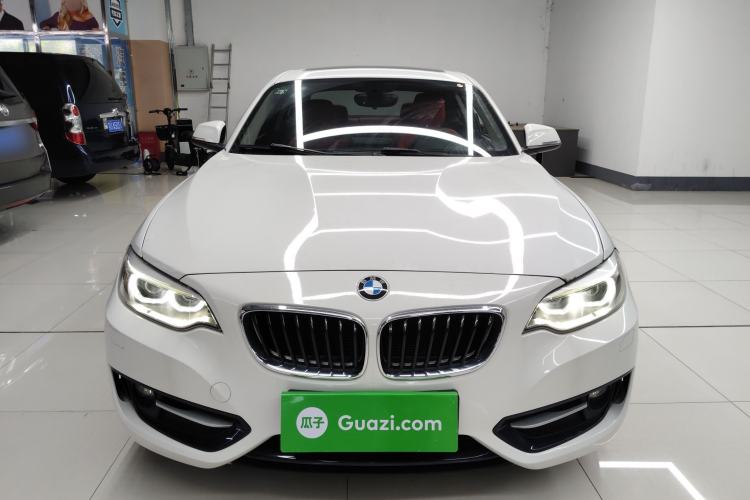 Used BMW 2 Series 2014 220i Sport Design Package
