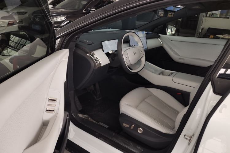 Used XPeng P7+ 2024 Long-Range Max Driver Seat