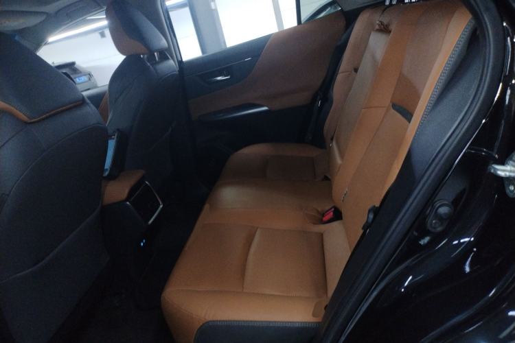 Used Toyota Venza 2022 2.0L CVT Four-Wheel Drive Supreme Edition Left Rear Seat