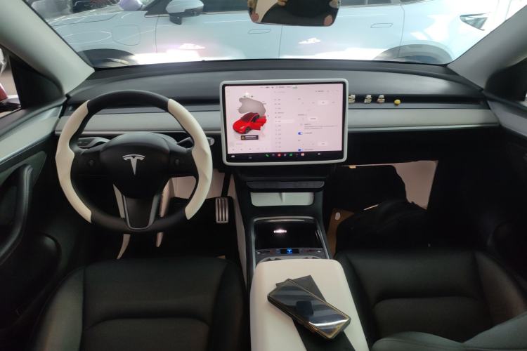 Used Tesla Model Y 2023 Rear-Wheel-Drive Version