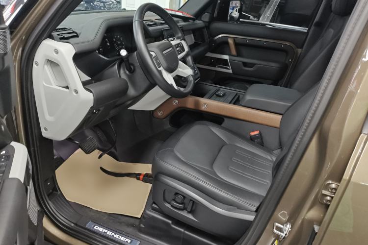 Used Land Rover Defender 2022 110 P400 X-DYNAMIC HSE
