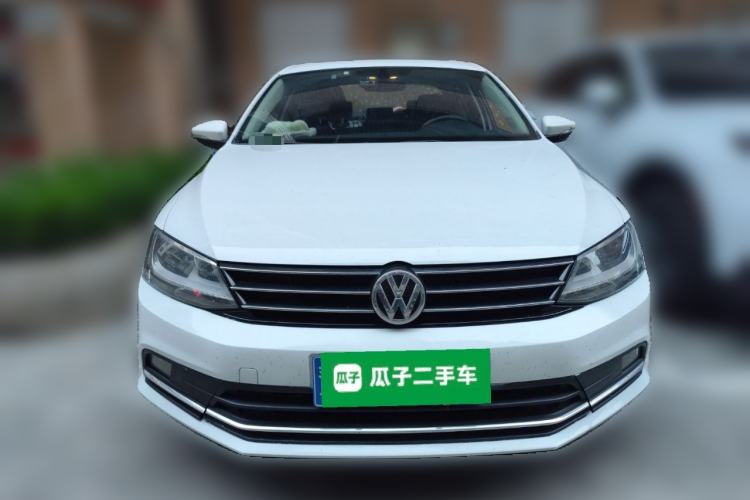 Used Volkswagen Sagitar 2018 1.6L Manual Comfort Model