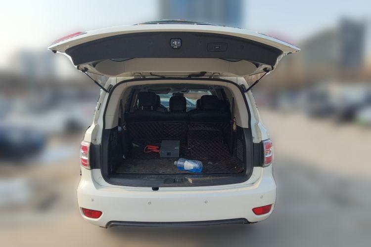 Used Nissan Patrol 2018 4.0L LinkedIn Edition