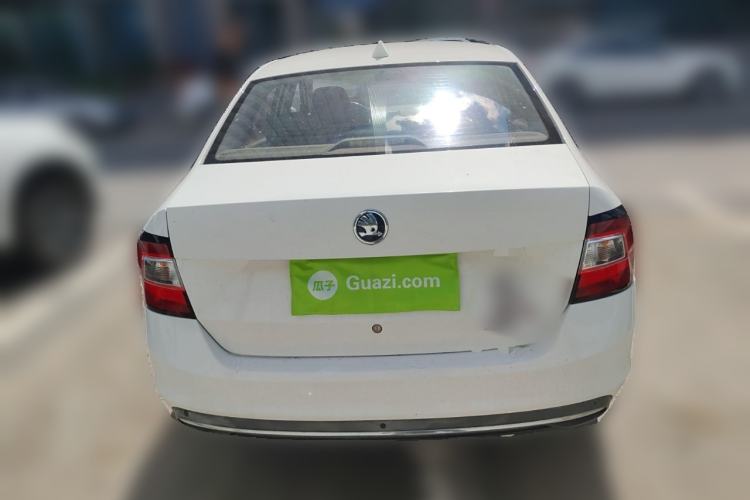 Used Skoda Rapid 2018 1.6L Manual Comfort Edition