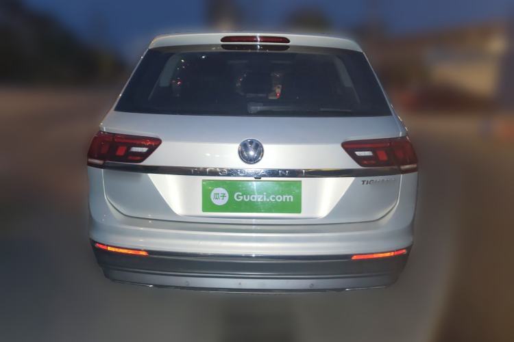 Used Volkswagen Tiguan L 2018 330TSI Automatic Two-Wheel Drive Luxury Edition Rear