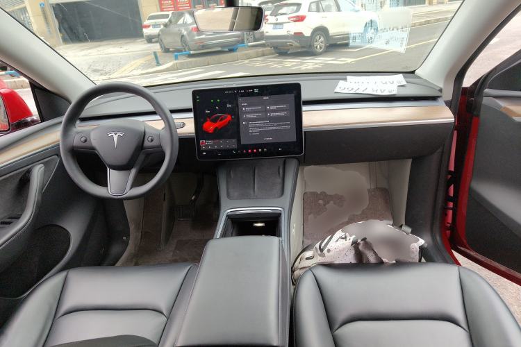 Used Tesla Model Y 2021 Long-Range All-Wheel-Drive Version 3D7