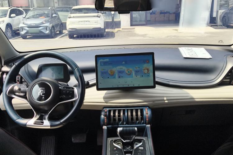 Used BYD Yuan PLUS 2022 510 km Luxury Version Center Console