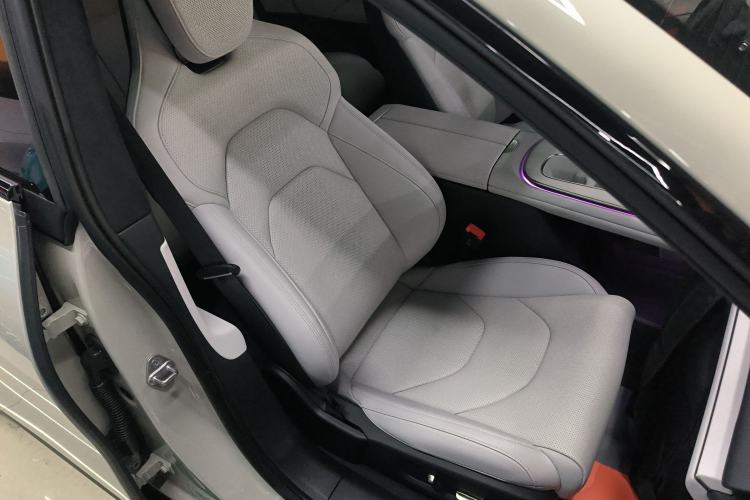 Used Xiaomi Auto SU7 2024 Four-Wheel-Drive Max Founder's Edition
