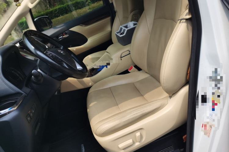 Used Toyota Alphard 2020 Dual-Engine 2.5L Luxury Edition
