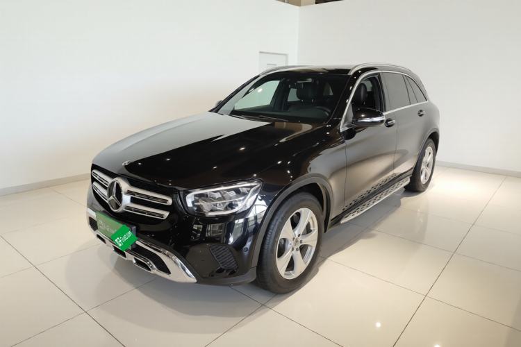 Used Mercedes-Benz GLC 2020 Facelifted GLC 260 L 4MATIC Dynamic Edition Front Left 45 Deg