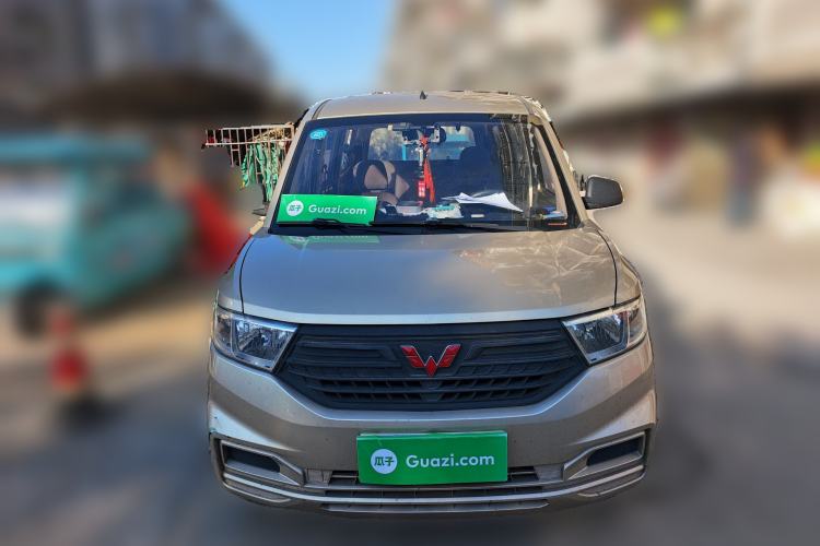 Used Wuling Hongguang V 2019 1.5L Jingqu Version China VI LAR