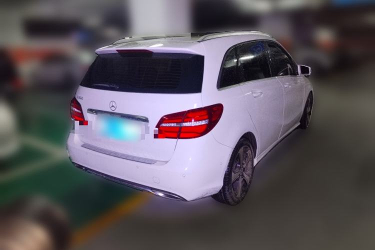 Used Mercedes-Benz B-Class 2017 B 200 Fashion Model
