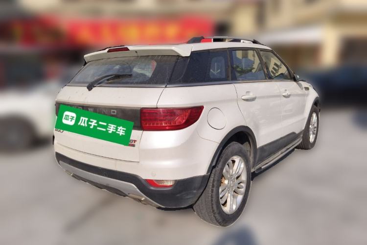 Used Land X7 2015 2.0T Panoramic Luxury Edition
