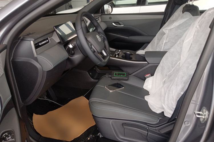 Used BYD Qin PLUS  Left Front Seat