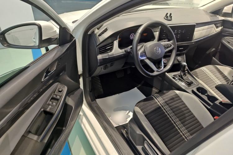 Used Volkswagen Bora 2023 200TSI DSG Comfort Edition Driver Seat