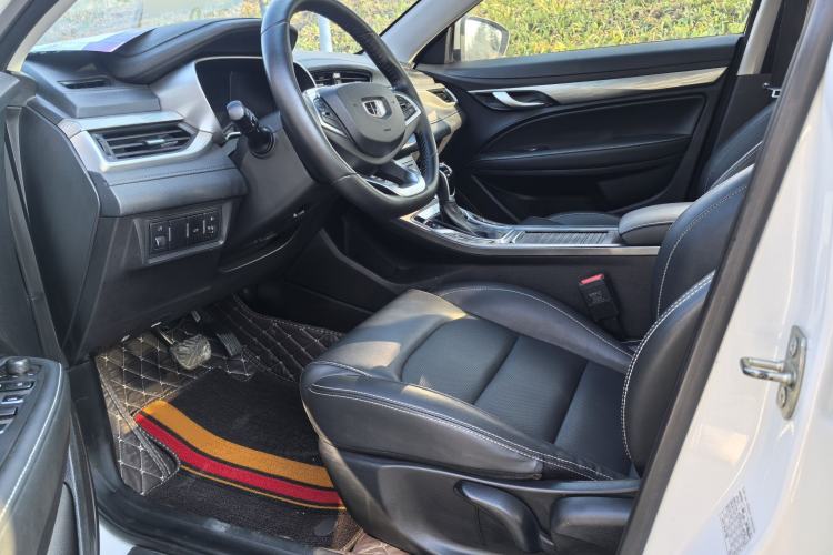 Used Geely Auto Emgrand 2019 Leading Edition 1.5L CVT Upward Connectivity Model China V Standard