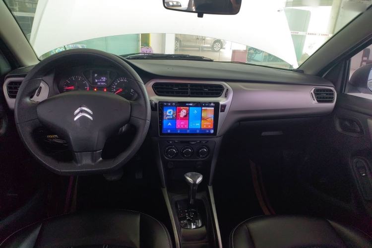 Used Citroen Elysee 2018 1.6L Automatic Fashion Model Center Console