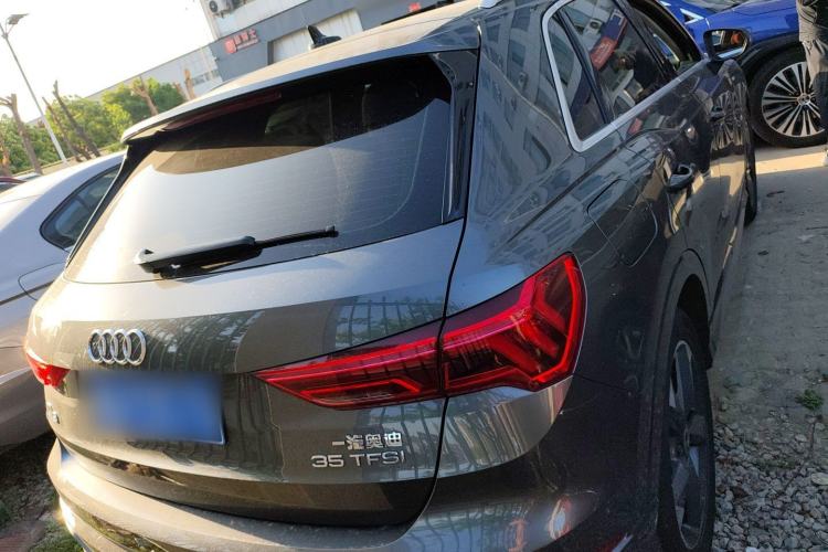 Used Audi Q3 2022 35 TFSI Fashion Dynamic Model
