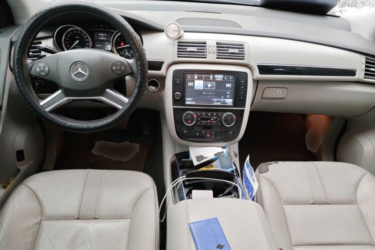 Used Mercedes-Benz R-Class 2014 R 400 4MATIC Business Model