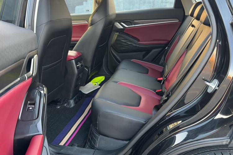 Used SOL QX 2021 300T DCT Prestige Smart Connectivity Version
